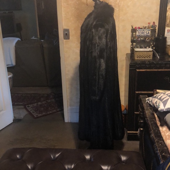 Never wear it. - Picture 3 of 3